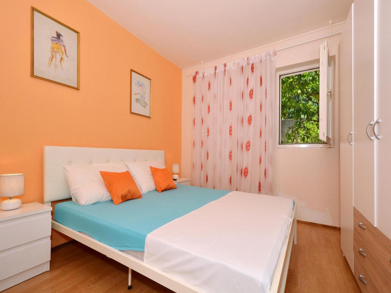 Apartments Josipa โตรกีร์ ห้อง รูปภาพ